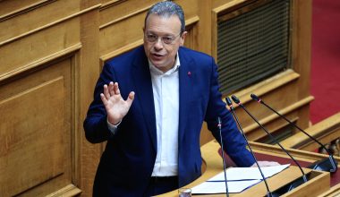 Σ.Φάμελλος για τη μήνυση σε βάρος του από την «Ομάδα Αλήθειας»: «Καθαρός ουρανός αστραπές δεν φοβάται»
