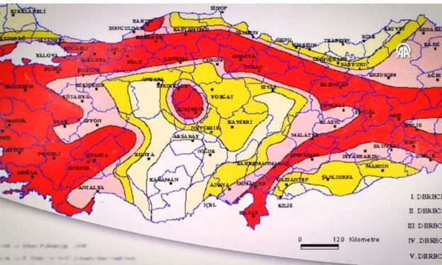 «Κοκκινίζει» το υπέδαφος στην Τουρκία: Στη δημοσιότητα χάρτης με τα ενεργά ρήγματα στη χώρα (φωτο)