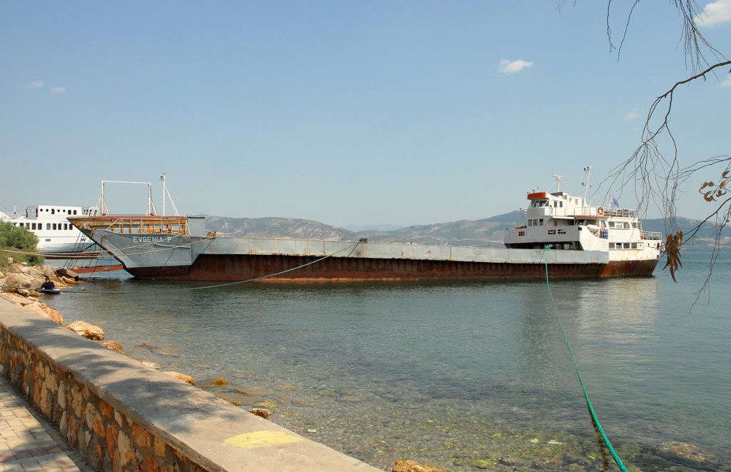 Tο θρυλικό φέρι μποτ που έκανε πρώτη φορά τη γραμμή Ρίο-Αντίρριο: Η ιστορία του (φωτο)