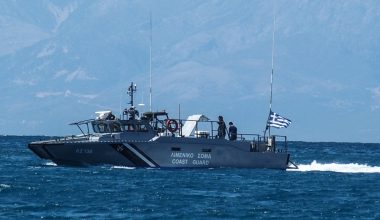 Καλά στην υγεία του είναι ο 49χρονος ναυτικός που παραπάτησε και χτύπησε άσχημα το κεφάλι του μέσα στο πλοίο