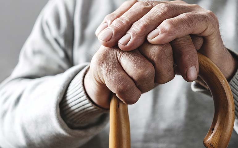 Ο ηλικιωμένος που πέρασε 28 χρόνια της ζωής του ως… νόμιμα νεκρός