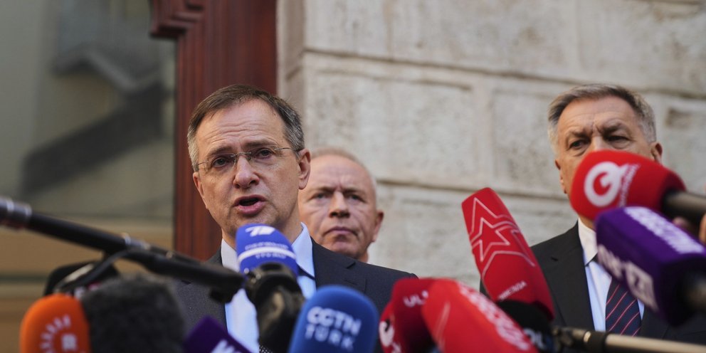 Ξεκαθάρισε η Ρωσία: «Υπενθυμίσαμε στην Ουκρανία ότι αν είχαν δεχτεί τους όρους το 2022 θα είχε τελειώσει ο πόλεμος»
