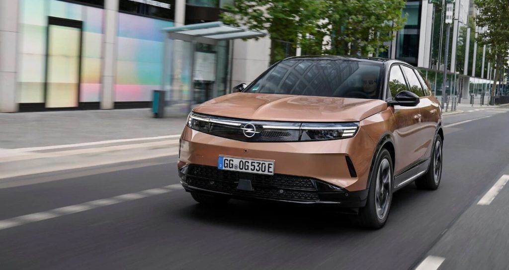 Τα οικογενειακά EV της Opel προσφέρουν λύσεις για όλους