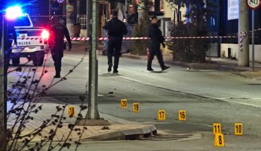 Βίντεο: Η στιγμή που «γαζώνουν» με 47 σφαίρες το αυτοκίνητο του 42χρονου στα Άνω Λιόσια