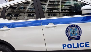 Θεσσαλονίκη: Άνδρας βρέθηκε νεκρός στην Πλατεία Άθωνος
