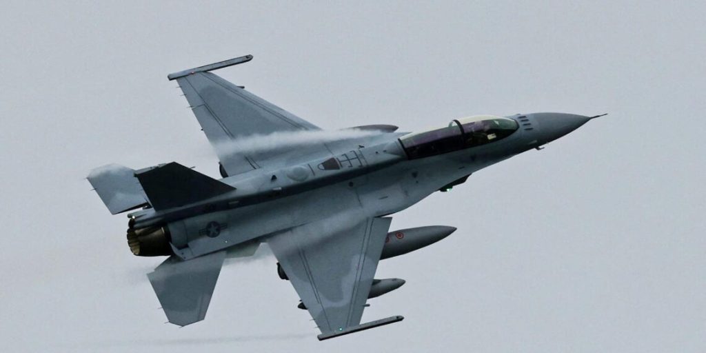 Το νέο F-16V της Βουλγαρίας έκανε την πρώτη του πτήση μετά το τεχνικό πρόβλημα που το καθήλωσε
