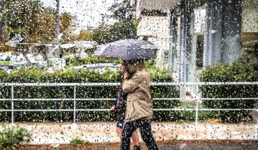 Ο καιρός σήμερα: Τοπικές βροχές και μεμονωμένες καταιγίδες – Η πρόγνωση της ΕΜΥ για όλη τη χώρα