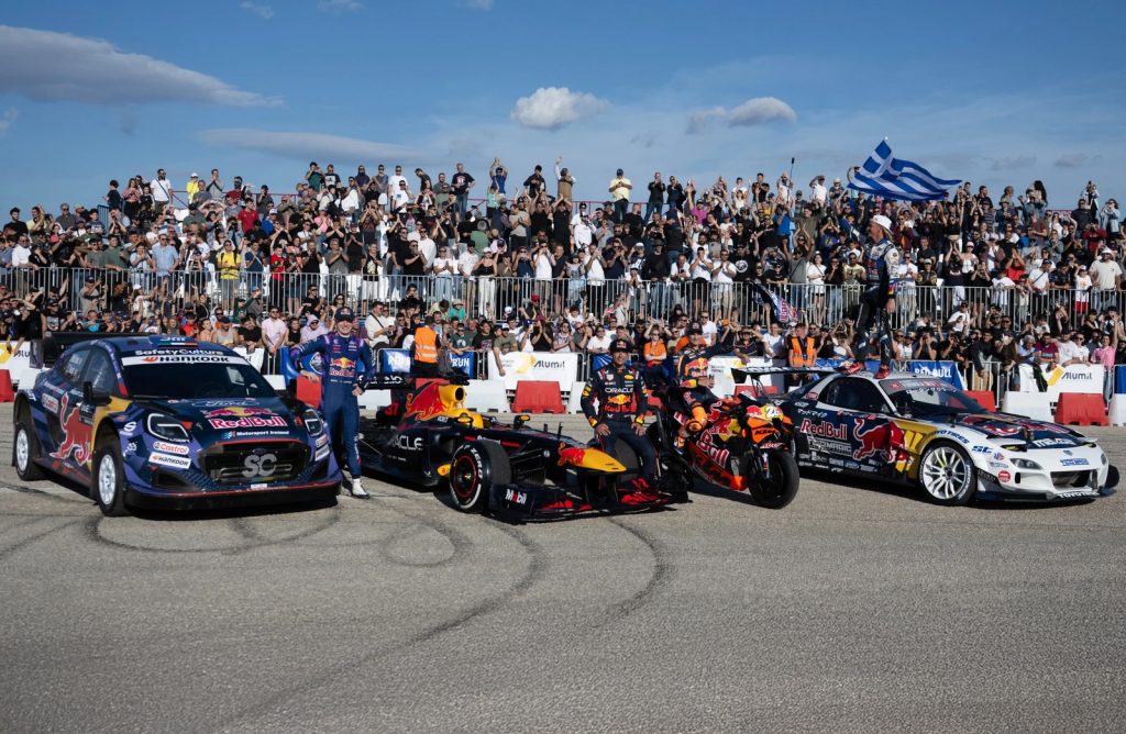 Red Bull Showrun by ALUMIL: Η λάμψη του μηχανοκίνητου αθλητισμού στην Αθήνα
