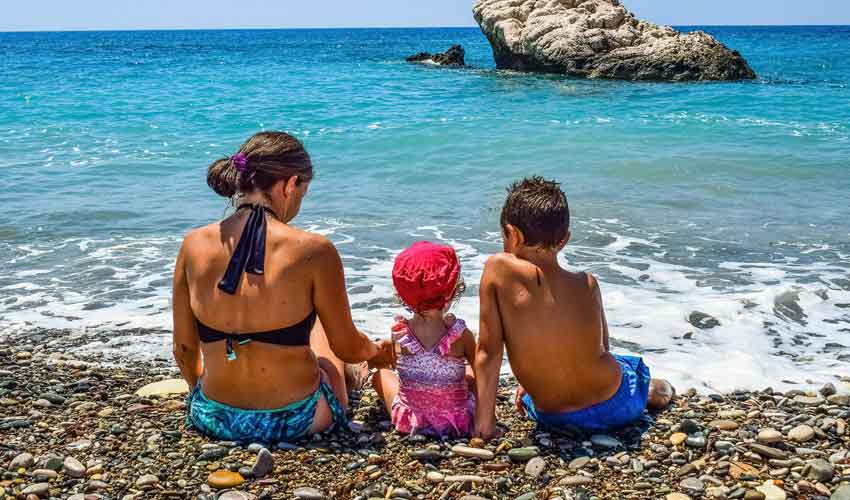 Καιρός: Τους 37 βαθμούς Κελσίου «άγγιξε» το θερμόμετρο σήμερα – Πού σημειώθηκαν οι υψηλότερες θερμοκρασίες