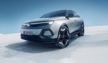 Opel Grandland Electric AWD: Νέα τετρακίνητη έκδοση με 325 ίππους