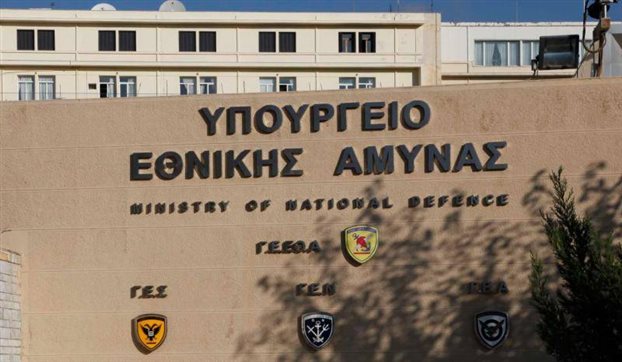 Κουίζ: Πρώην στρατηγός, «φλώρος» με μακριά γλώσσα παρακαλάει για υπουργείο αλλά τρώει «πόρτα»