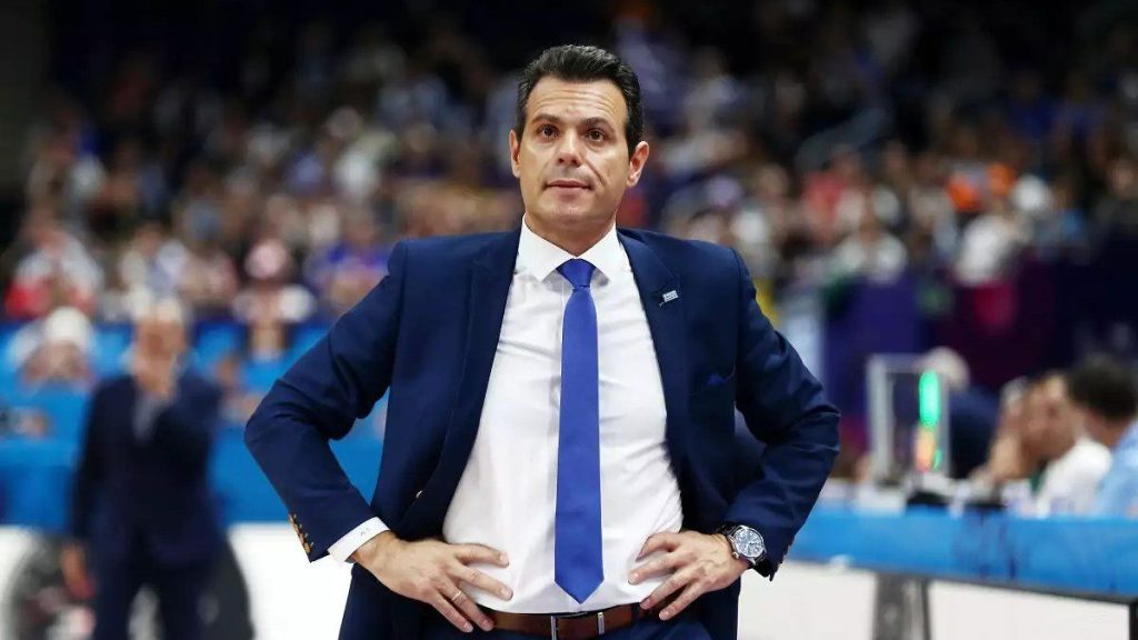 «Είμαστε ασφαλείς και καλά»: H ανάρτηση του Δ.Ιτούδη μετά την πυραυλική επίθεση στην πολυκατοικία του στο Τελ Αβίβ