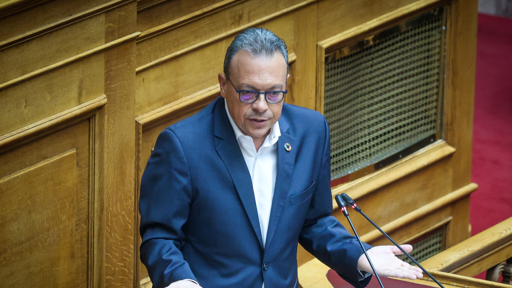 Σ.Φάμελλος: «Ο ΣΥΡΙΖΑ δεν θα συμμετέχει στην ψηφοφορία για την προανακριτική»