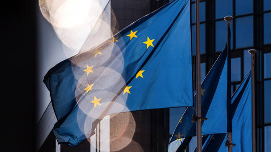 Η ΕΕ σχεδιάζει να χρησιμοποιήσει τα «παγωμένα» ρωσικά περιουσιακά στοιχεία σε «επενδύσεις με μεγαλύτερο ρίσκο»!