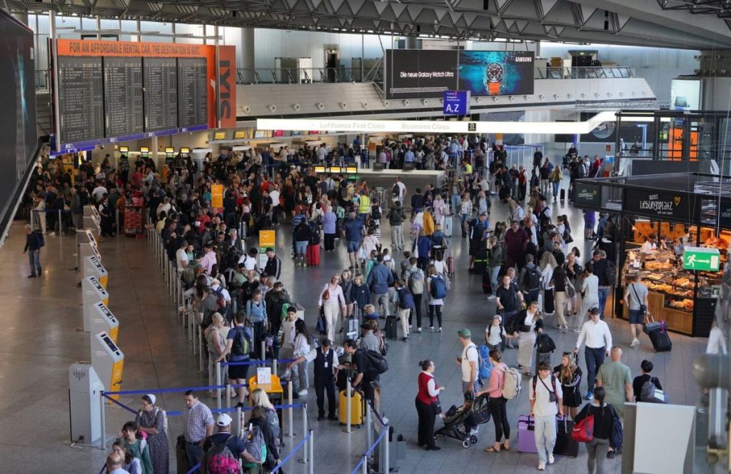 Στην Ελλάδα και την Κύπρο ήταν οι περισσότεροι Ισραηλινοί που επαναπατρίστηκαν στο αεροδρόμιο του Μπεν Γκουριόν