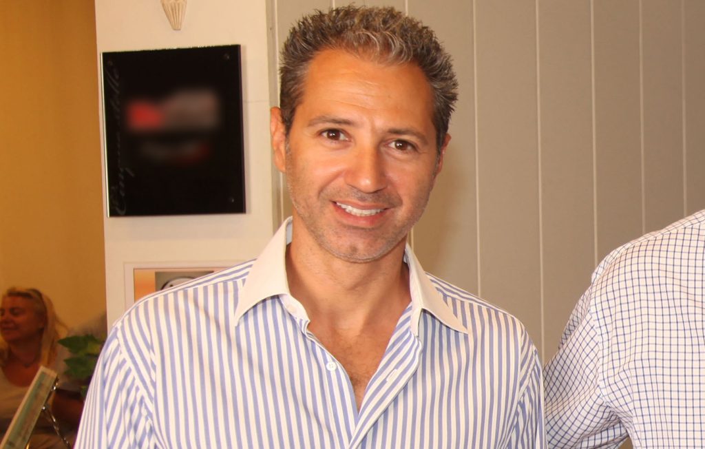 Δημήτρης Κόκοτας: «Είναι λίγο πιο συχνές οι αντιδράσεις του» – Τι απαντά η σύζυγός του για την υγεία του (βίντεο)