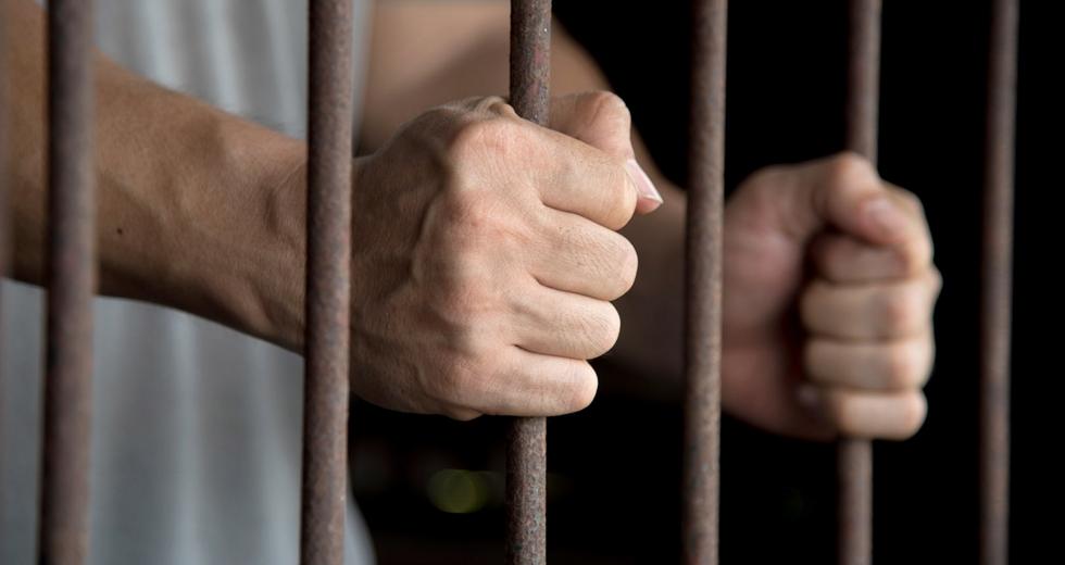 Στη φυλακή 56χρονος που οδηγούσε μεθυσμένος και χωρίς δίπλωμα στη Λαμία – Η ποινή που του επιβλήθηκε