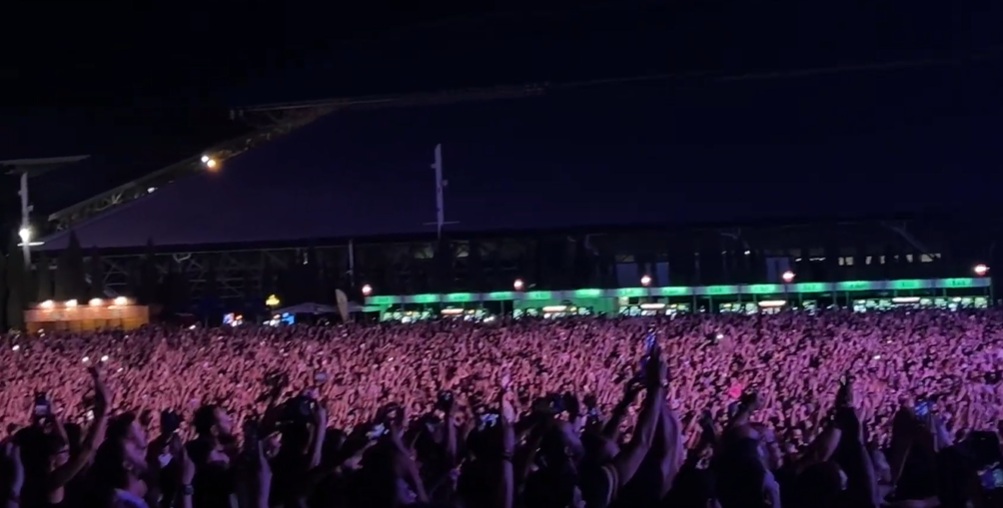 Green Day: «Χαμός» στο ΟΑΚΑ με την πρώτη τους εμφάνιση στην Ελλάδα (βίντεο-φωτο)