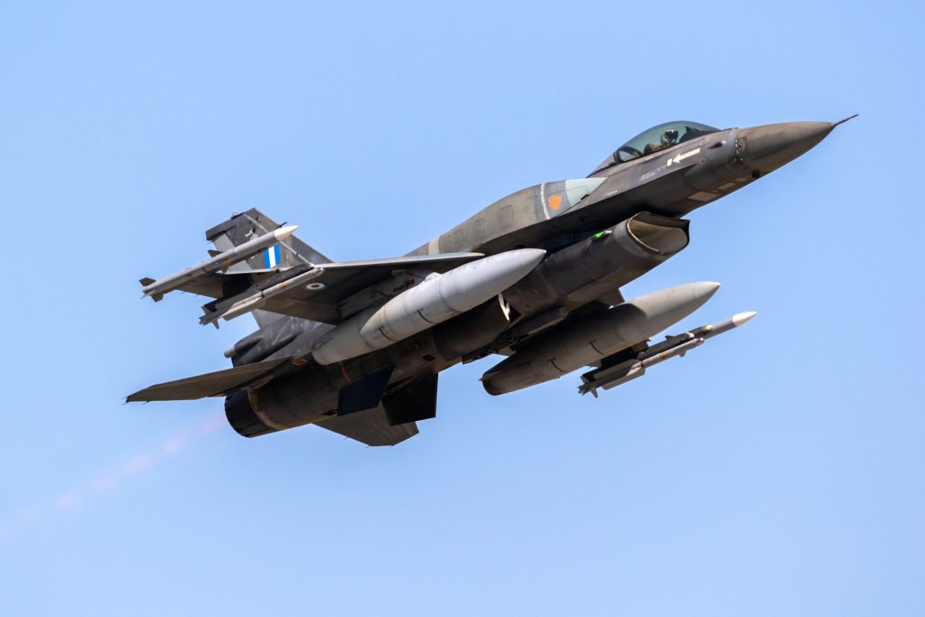 F-16 «Viper»: Παραλαμβάνει το 40ο αναβαθμισμένο μαχητικό η ΠΑ – Αποκαθίσταται η ποιοτική υπεροχή της ΤΗΚ