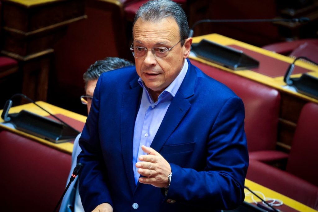 Σ.Φάμελλος: Φάμελλος: «Λάθος του Ν.Ανδρουλάκη που δεν υπέγραψε κοινή πρόταση Προανακριτικής για τον ΟΠΕΚΕΠΕ»