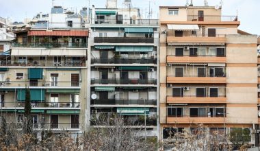 Σκέτη «φωτιά» οι τιμές για τις φοιτητικές κατοικίες: Ενοίκιο έως 600 ευρώ για… 35 τ.μ. στην Αθήνα!