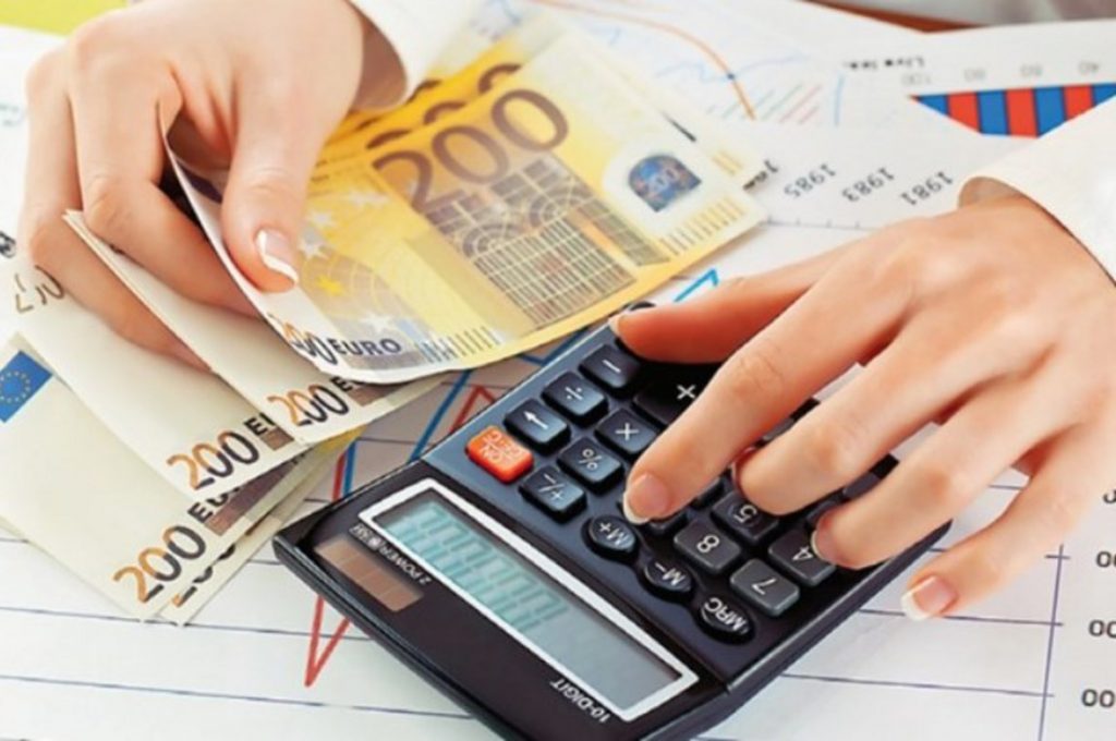 «Ασφυξία» στους πολίτες από χρέη στην εφορία: Ρεκόρ νέων οφειλών 3,7 δισ. ευρώ από την 1η Ιανουαρίου