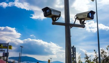 Θα κάνουν και αναγνώριση προσώπου oι 2.000 κάμερες που θα τοποθετηθούν στους ελληνικούς δρόμους!