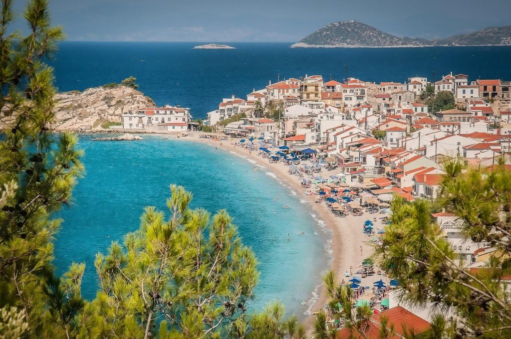 Κοκκάρι: Το γραφικό χωριό στη Σάμο που γοητεύει με την ομορφιά του όσους το επισκέπτονται