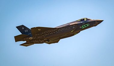 Η Ισπανία βάζει στον «πάγο» τα σχέδια για την αγορά μαχητικών F-35