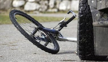 Τροχαίο δυστύχημα στο Αγρίνιο: Νεκρός 50χρονος ποδηλάτης που παρασύρθηκε από ΙΧ