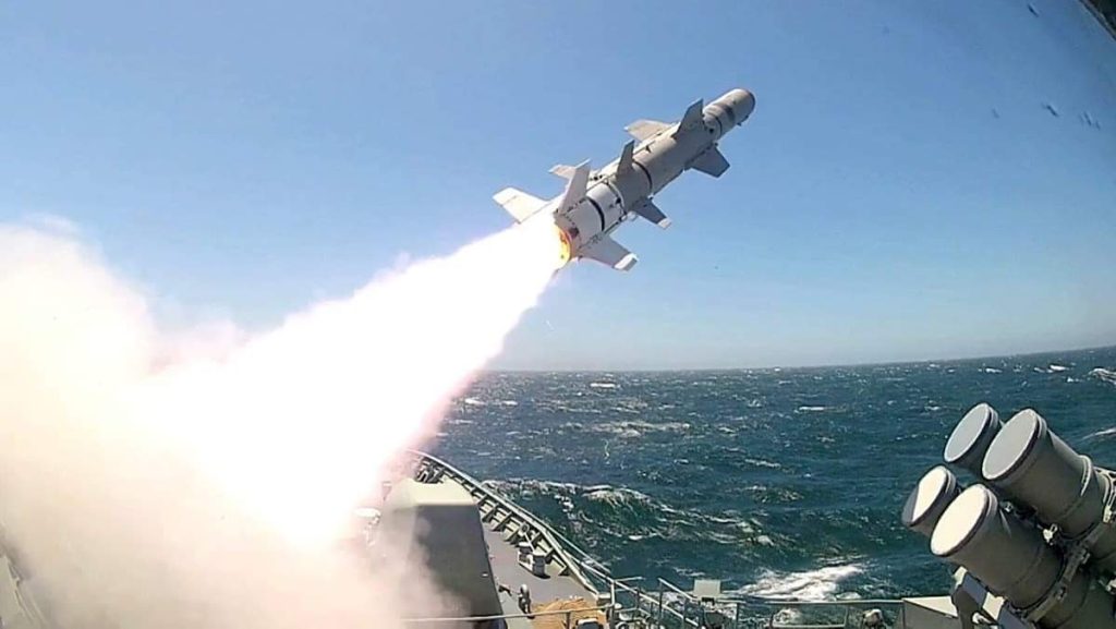 Η Boeing πραγματοποιεί βολές δοκιμής του Harpoon Block 2 νέας γενιάς