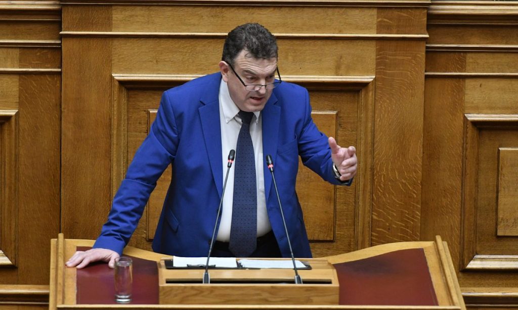 Ο βουλευτής της Εθνικής Πινακοθήκης Νίκος Παπαδόπουλος φτιάχνει κόμμα