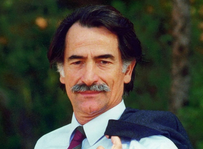 Bίντεο: Το ξεχασμένο από το 1992 αυτοκίνητο του αείμνηστου Α.Τρίτση στο υπόγειο του δημαρχείου της Αθήνας