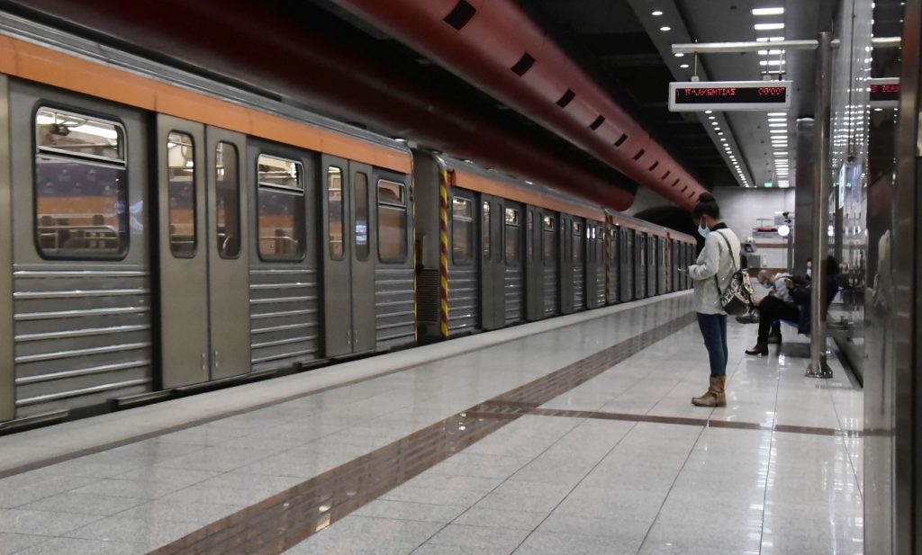Αθήνα: Άνοιξε ο σταθμός του Μετρό «Σύνταγμα» – Kανονικά τα δρομολόγια και στο Μετρό Θεσσαλονίκης
