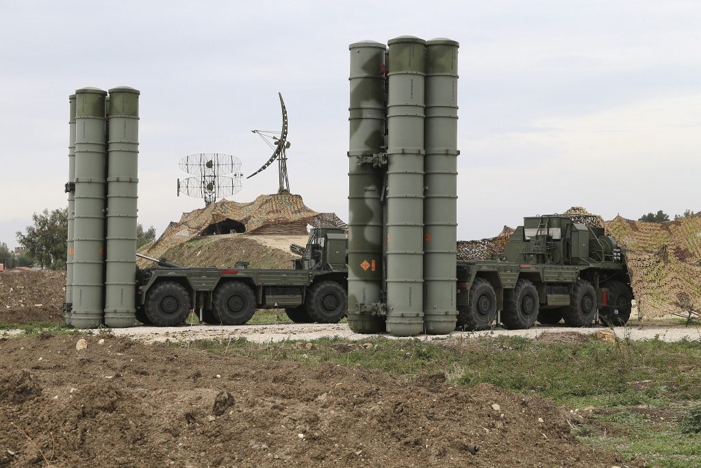 Ρωσία: Θέλει να αγοράσει τους S-400 που είχε πουλήσει στην Τουρκία