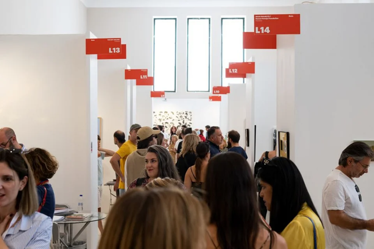 Ξεκινά σήμερα η Art Athina 2025: 72 αίθουσες τέχνης στο Ζάππειο – Ποιοι θα παραστούν (φώτο)
