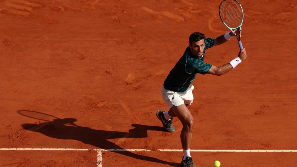 Σάλος με Ιταλό τενίστα: «Αυτοί οι καταραμένοι Κινέζοι όλο βήχουν»! (βίντεο)