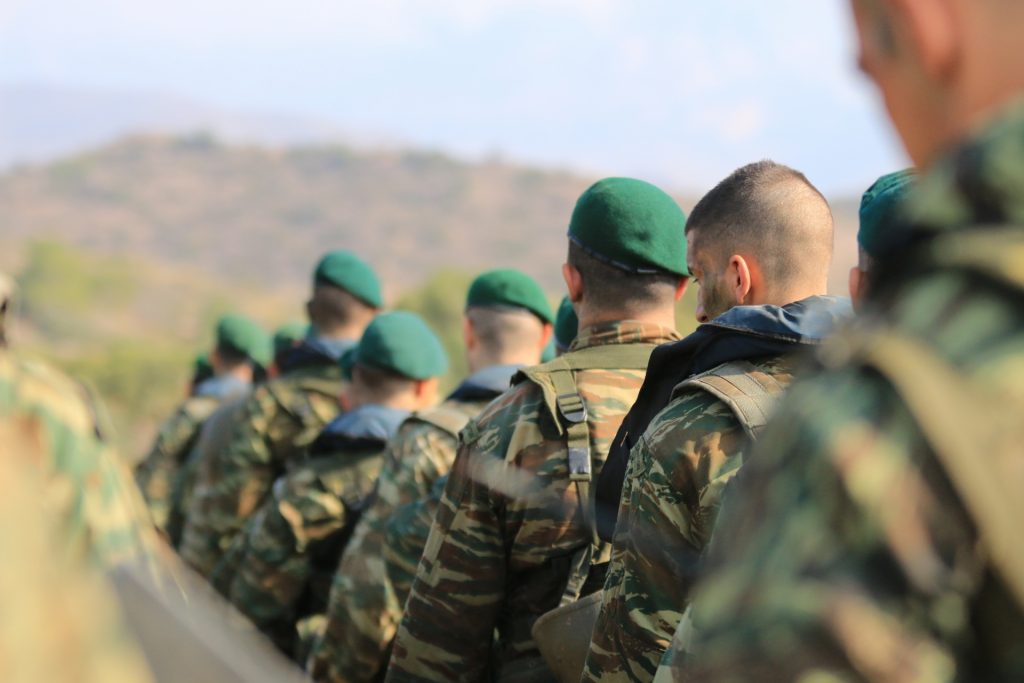 Πλήρης θα είναι η αποζημίωση νυχτερινής απασχόλησης του στρατιωτικού προσωπικού