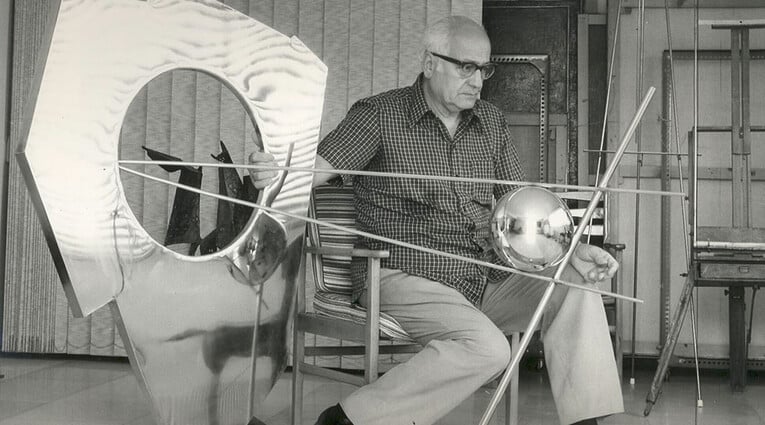 Έκθεση «Γιώργος Ζογγολόπουλος – Ενότητα και Πολλαπλότητα»: Η συνεχής εξελικτική πορεία του καλλιτέχνη