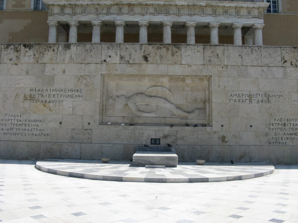 Πέταξε το «μπαλάκι» στο Ν.Δένδια ο Κ.Μητσοτάκης για το Μνημείο του Αγνώστου Στρατιώτη μετά την απεργία του Π.Ρούτσι