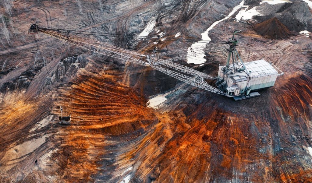 Ποιες βιομηχανίες των ΗΠΑ θα πληγούν από το κινεζικό εμπάργκο στις σπάνιες γαίες