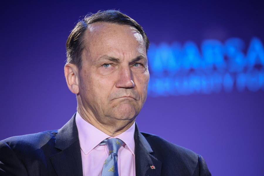 Πολωνός ΥΠΕΞ: «Να υποστηρίξουμε την Ουκρανία για άλλα 3 χρόνια»!