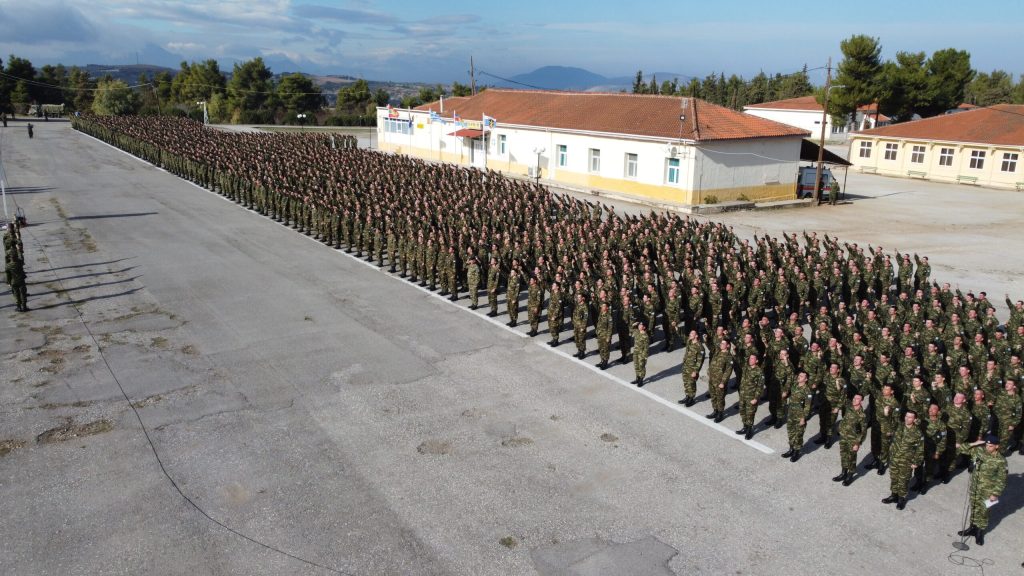 Αύξηση αποδοχών στους οπλίτες θητείας κατά 1.000%