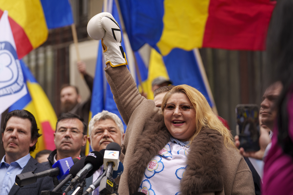 Ρουμάνα ευρωβουλευτής: «Η δικτατορία της ΕΕ φοβάται την ελευθερία των μέσων ενημέρωσης»