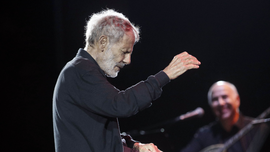 Σ.Ξαρχάκος για Δ.Σαββόπουλο: «Θα υπάρχει πάντα μέσα από το έργο του»