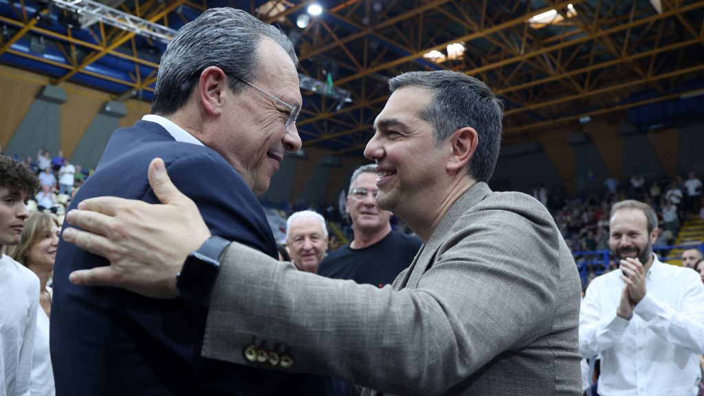 Στο «κίνημα Τσίπρα» εντάσσεται ο ΣΥΡΙΖΑ: Συμπόρευση αποφάσισε η πλειοψηφία!