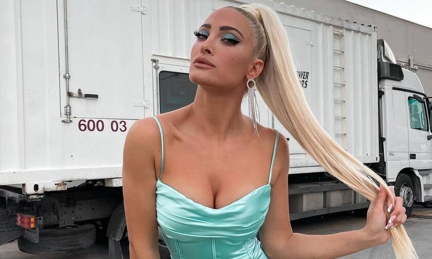 Το ρομαντικό δείπνο της Ιωάννας Τούνη με τον σύντροφό της Δημήτρη Σπυριδωνίδη για την γιορτή του (βίντεο, φωτό)