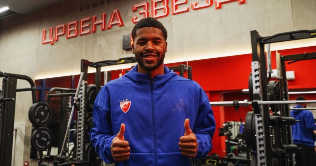 Τέλος στην παραφιλολογία από τον Ερυθρό Αστέρα: Παίζει κανονικά απέναντι στη Μακάμπι ο Τζάρεντ Μπάτλερ