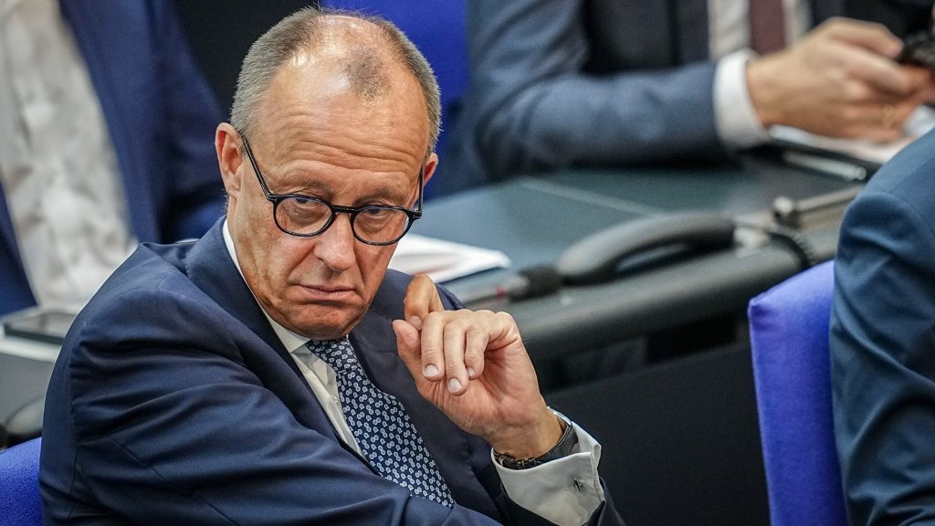 Η Γερμανία εξετάζει την διακοπή ασύλου στους Σύρους – «Δεν υπάρχει λόγος να βρίσκονται εδώ» είπε ο Φ.Μερτς