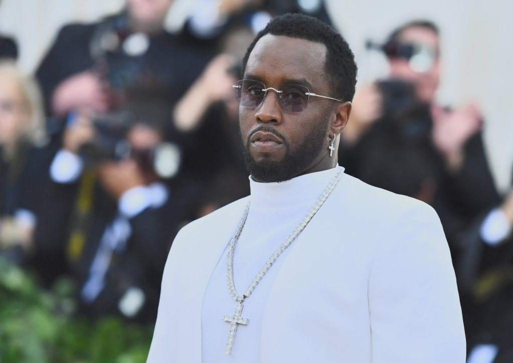 Ο S.Diddy εργάζεται στο παρεκκλήσι της φυλακής και μπαίνει σε πρόγραμμα απεξάρτησης